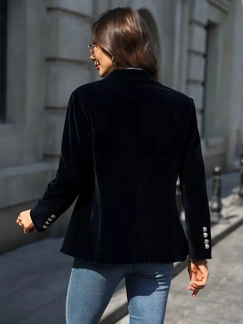Laurel Crest™ | Elegant Velvet Blazer
