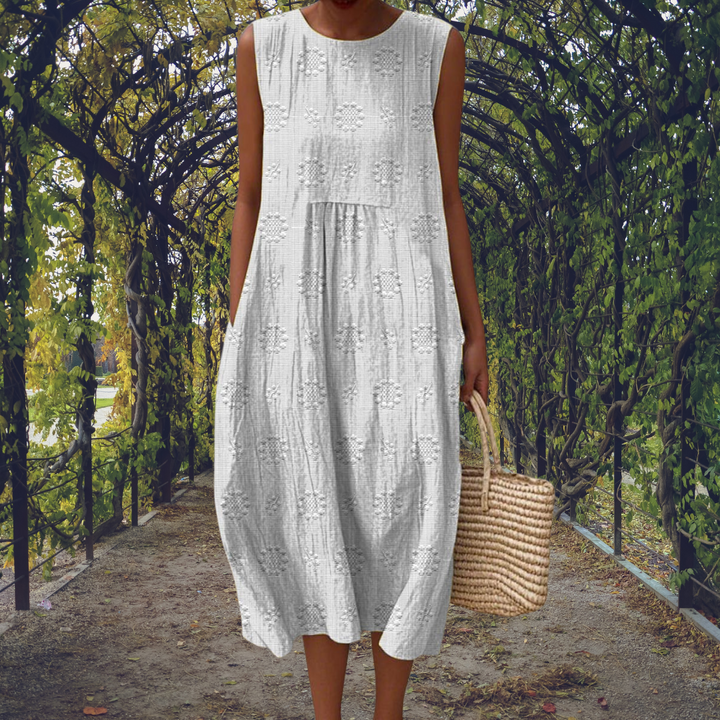 Christine | Elegant Sleeveless Dress with Pockets