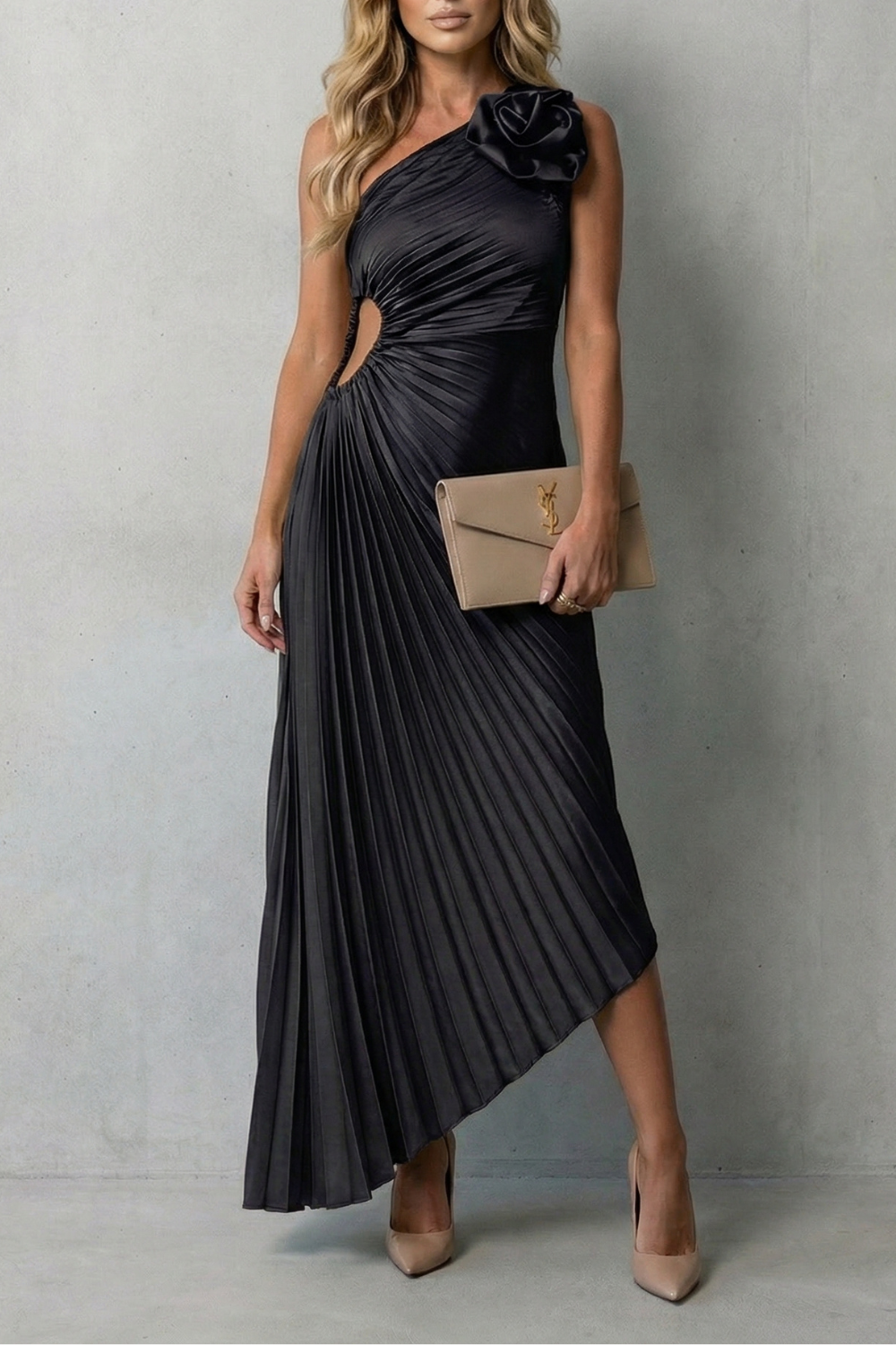 Felina – Statement elegance – Women’s One-Shoulder Pleated Maxi Dress