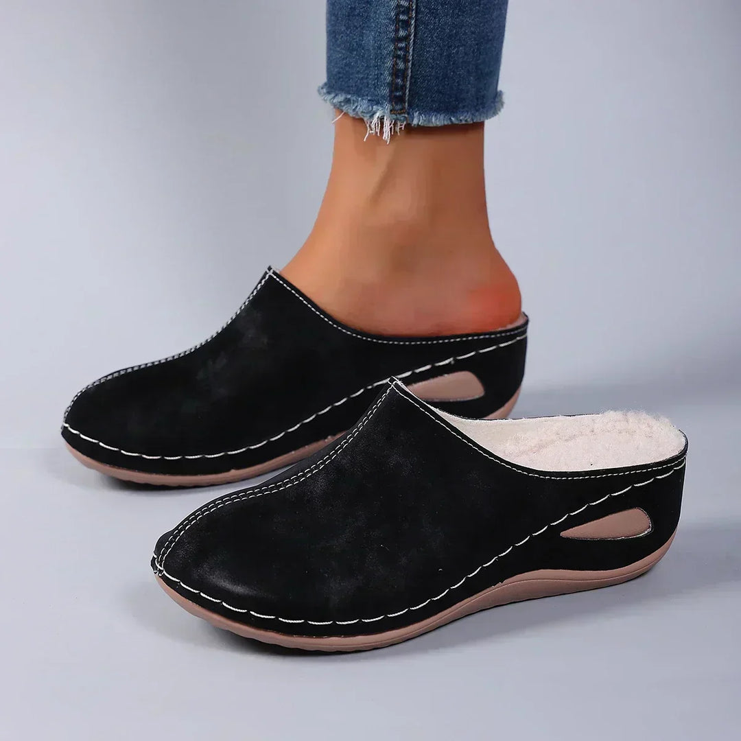 Karen - Orthopedic Slippers