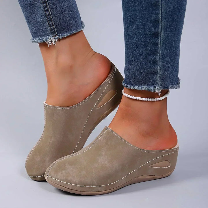 Karen - Orthopedic Slippers